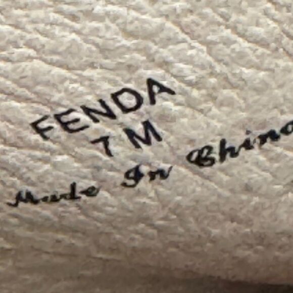 🌵 Donald J Pliner Fenda Stretch Mule – Tan Neutral Chic 🌞 sz 7 - Picture 8 of 10